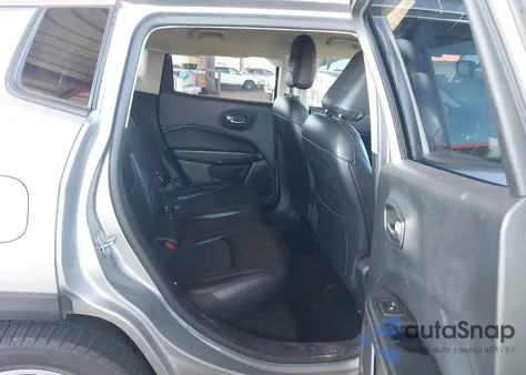 2020 Jeep Compass Limited Fwd из США, поврежденный, VIN 3C4NJCCB2LT154475